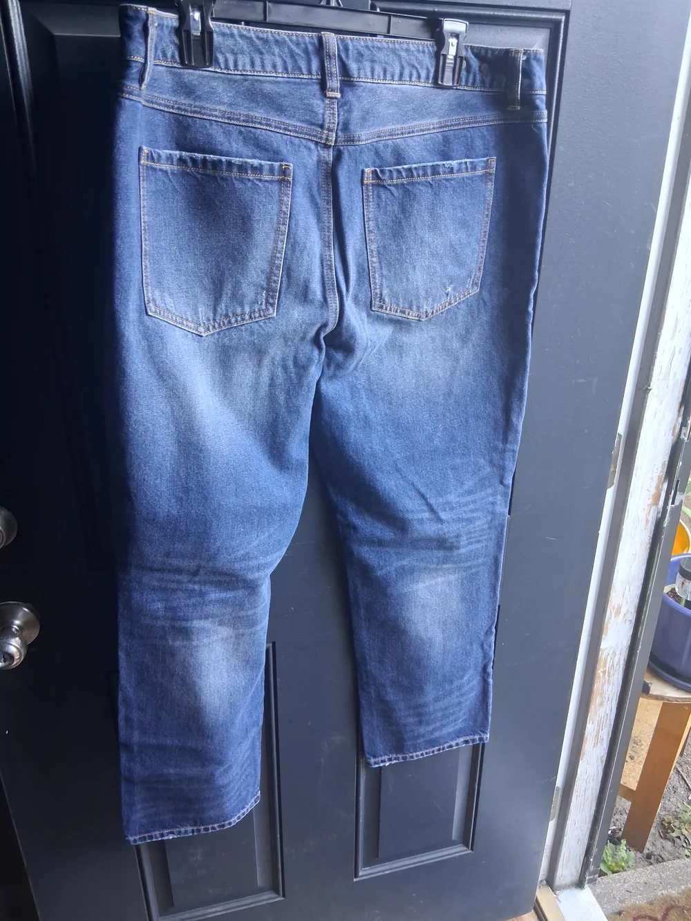 Men's Distressed Dark Blue Jeans